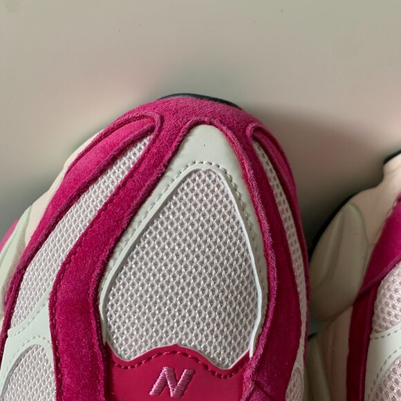 New Balance 9060 Fuchsia Mesh Suede Low Top Shoes - Picture 3 of 9